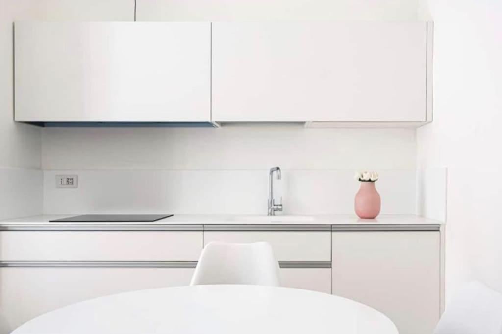 Luxury One Bedroom Corso Buenos Aires Milano Exterior foto